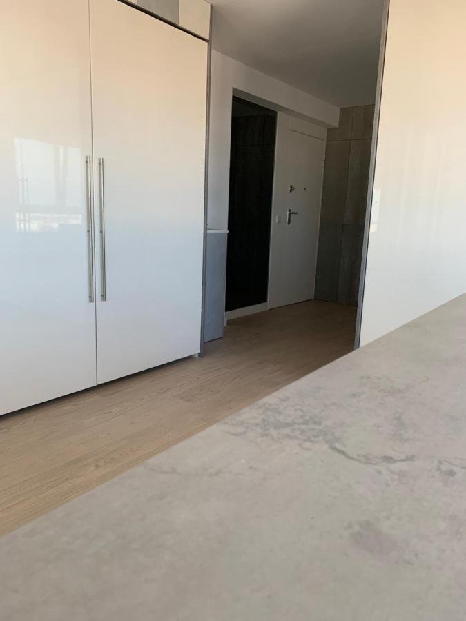 Piso Vivian Gandia Apartment Exterior foto